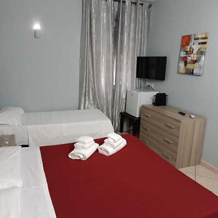 דירות פארמה Affitti Only Sleep Bagno Privato מראה חיצוני תמונה